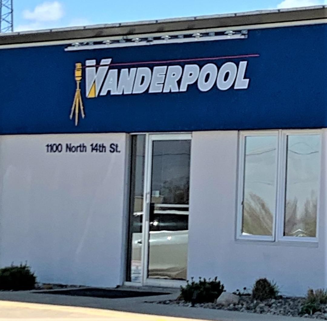 Vanderpool Construction supports Indianola Area Dollars for Scholars
